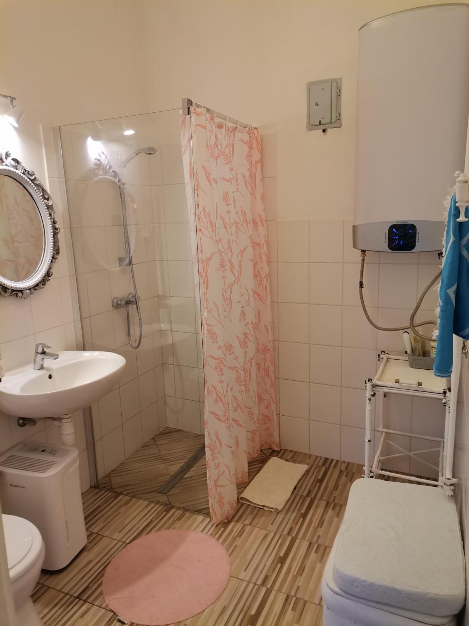 Malomszeg Apartman Pecs Exterior photo